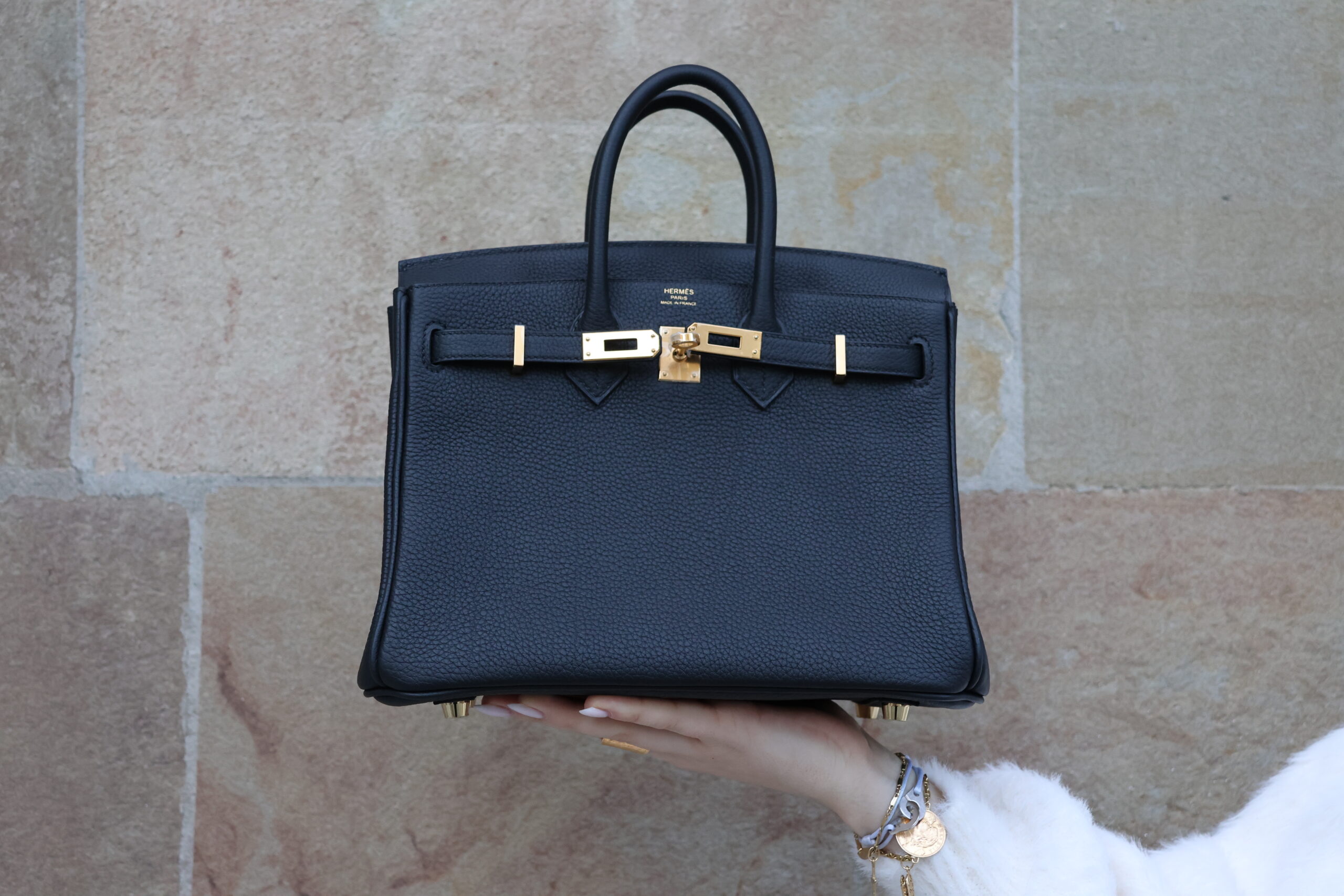 BIRKIN 25 TOGO NOIR GHW